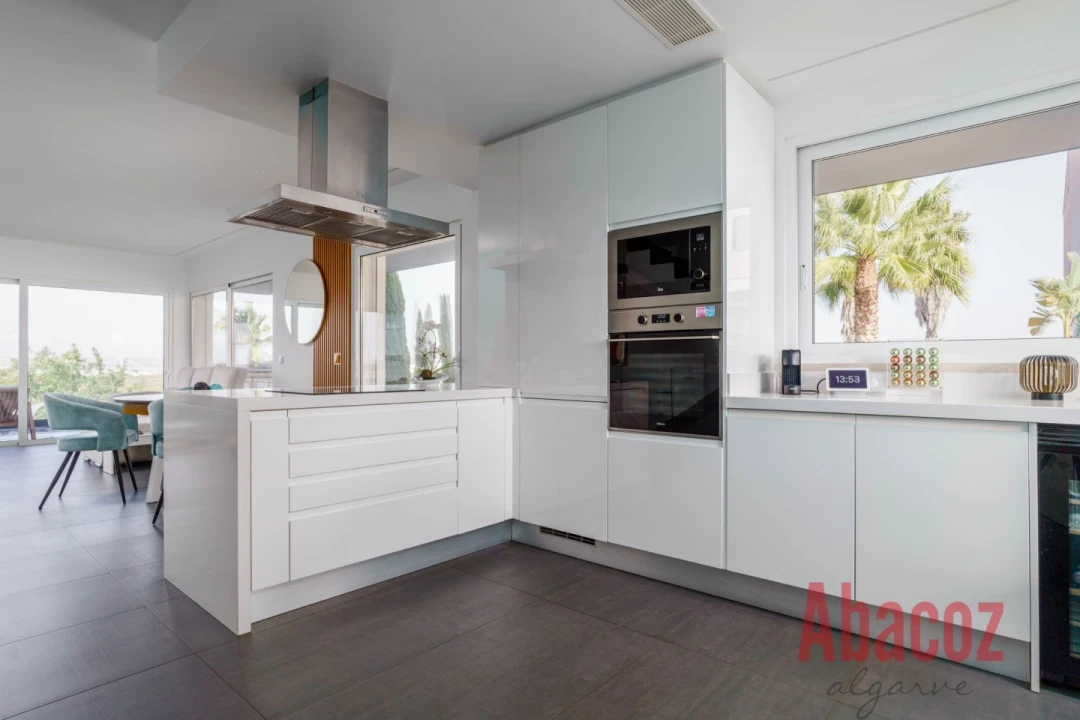 Moradia T3 para Venda em Estômbar e Parchal Foto 8