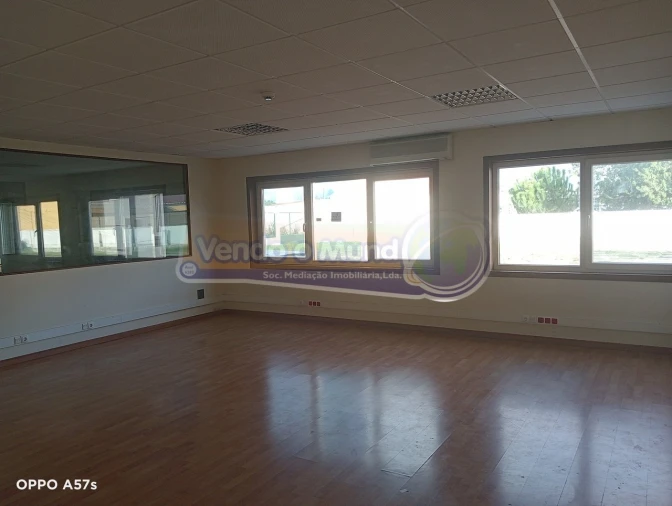 Armazém para Venda em Marinhais Foto 3