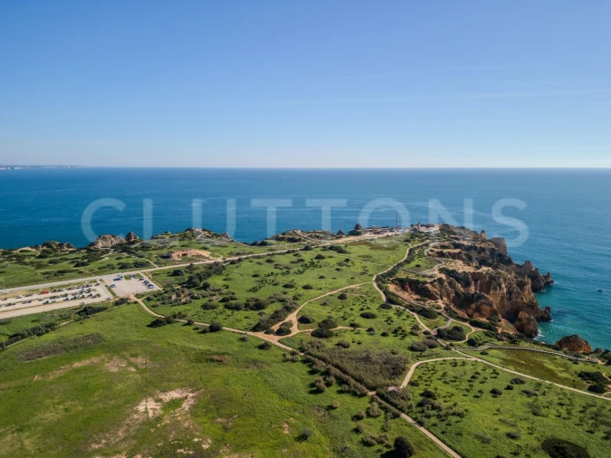 Terreno para Venda em Lagos (São Sebastião e Santa Maria) Foto 1