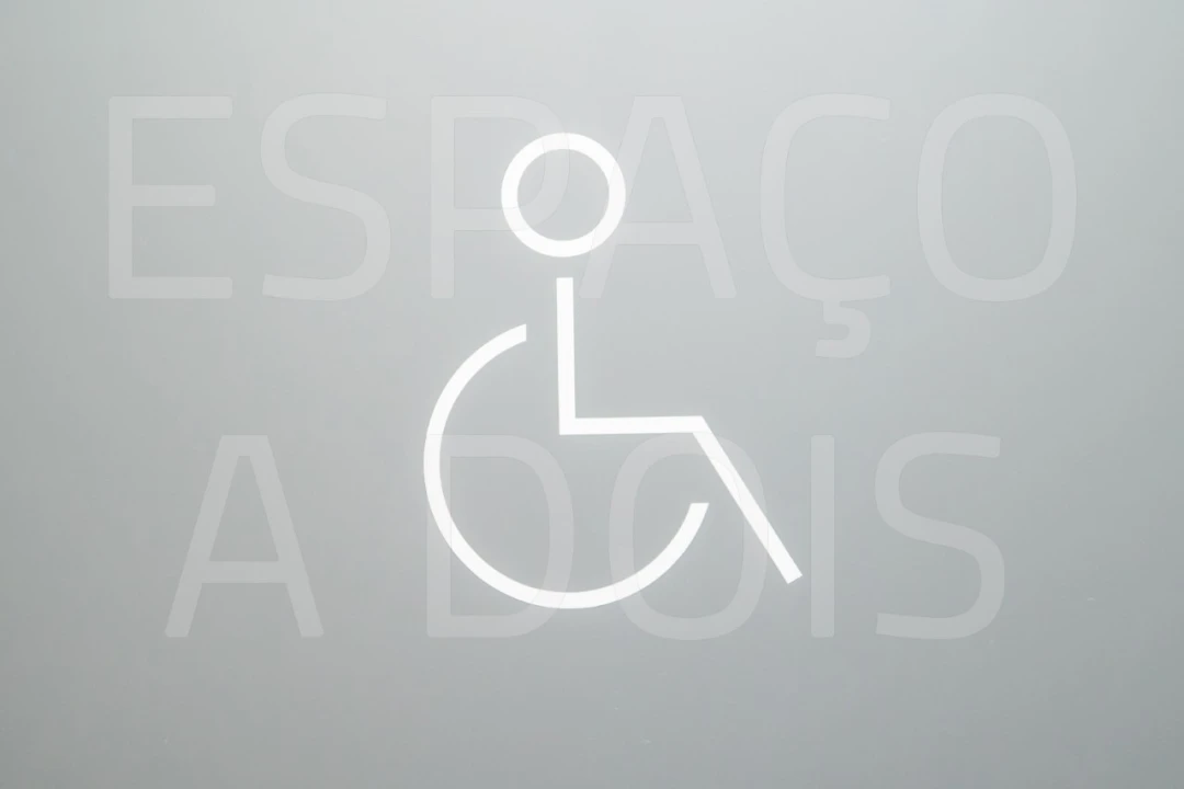 Escritório para Arrendamento em Porto Salvo Foto 12