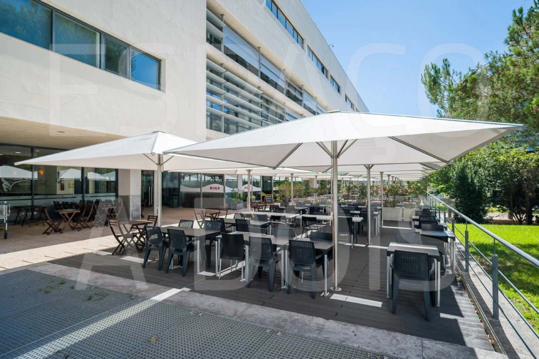 Escritório para Arrendamento em Porto Salvo Foto 26