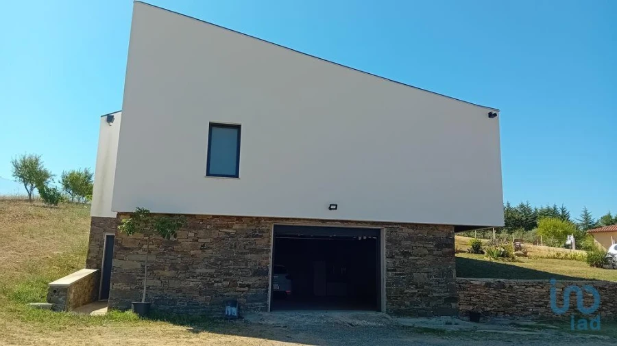 Moradia T3 para Venda em Mogadouro, Valverde, Vale de Porco e Vilar de Rei Foto 13