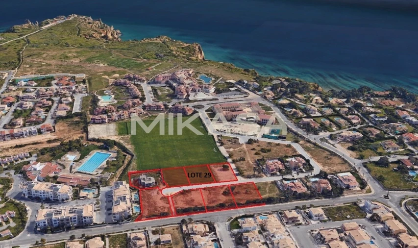 Terreno para Venda em Lagos (São Sebastião e Santa Maria)