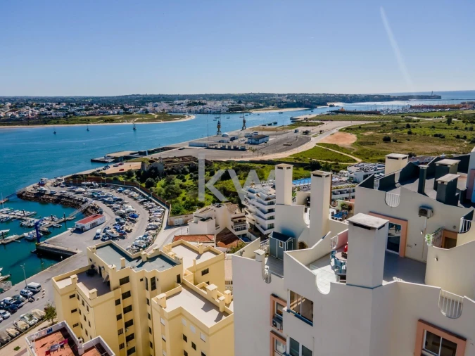 Apartamento T4 para Venda em Portimão Foto 45