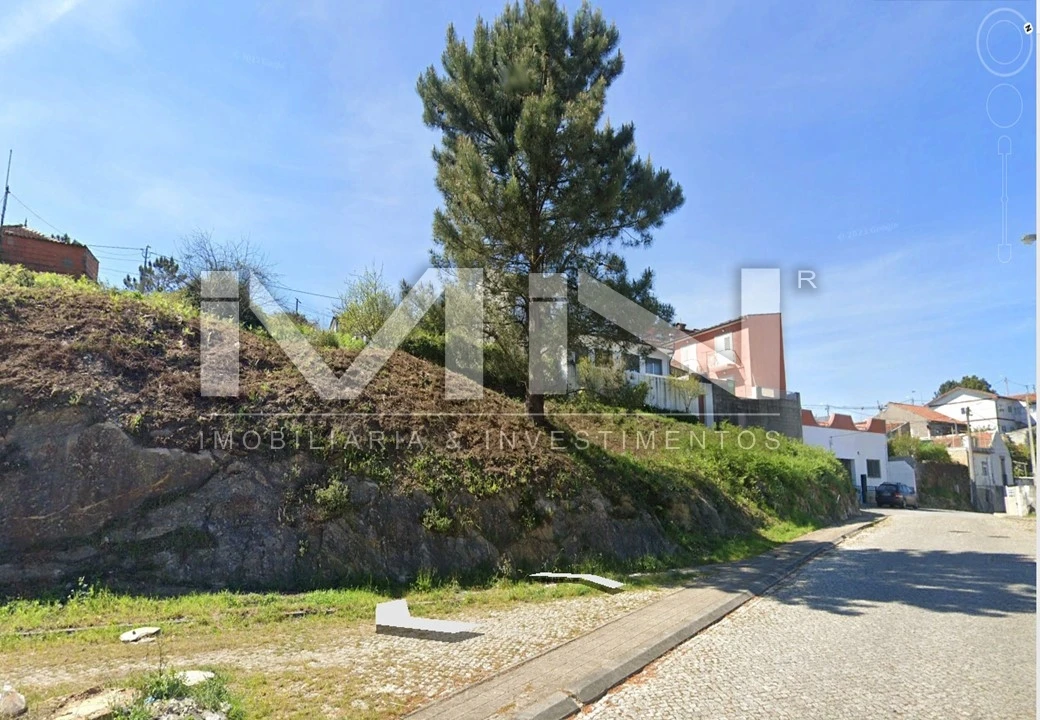 Terreno para Venda em Fânzeres e São Pedro da Cova Foto 13