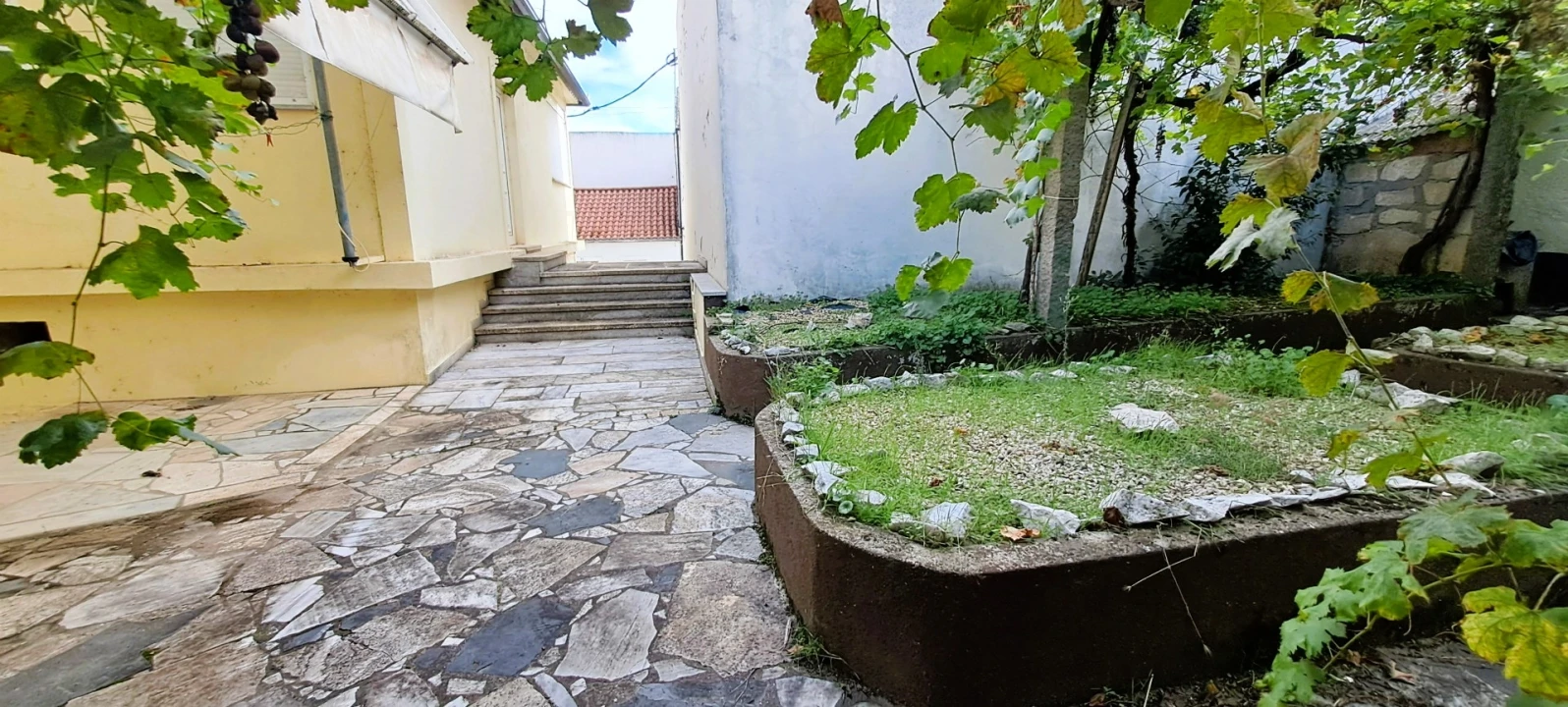 Moradia T5 para Venda em Miranda do Douro Foto 49