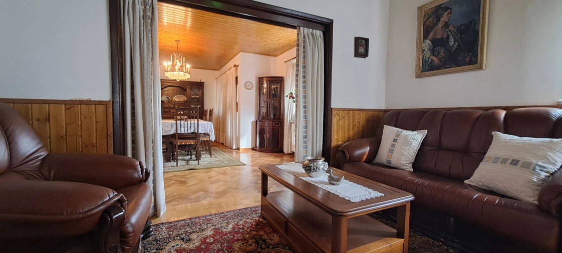 Moradia T5 para Venda em Miranda do Douro Foto 15