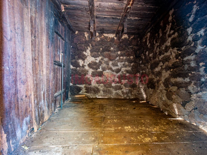 Moradia T2 para Venda em Linhares Foto 6