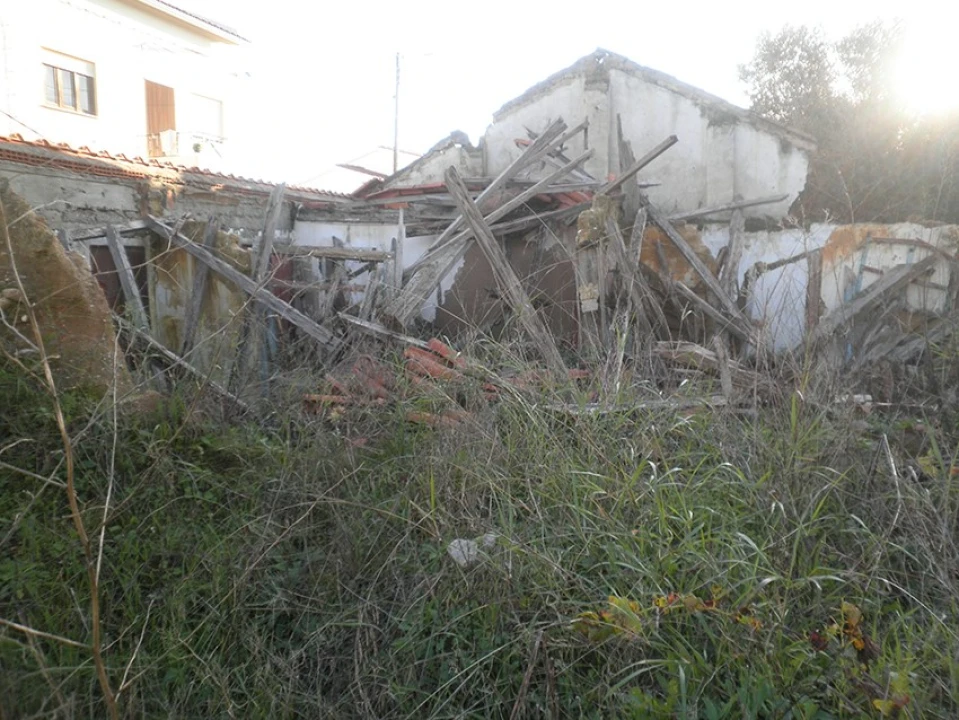 Moradia T2 para Venda em Longomel Foto 4