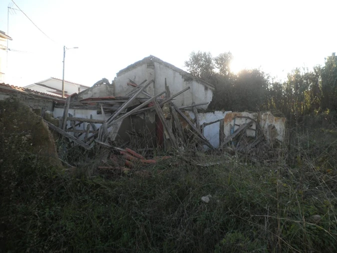 Moradia T2 para Venda em Longomel Foto 5