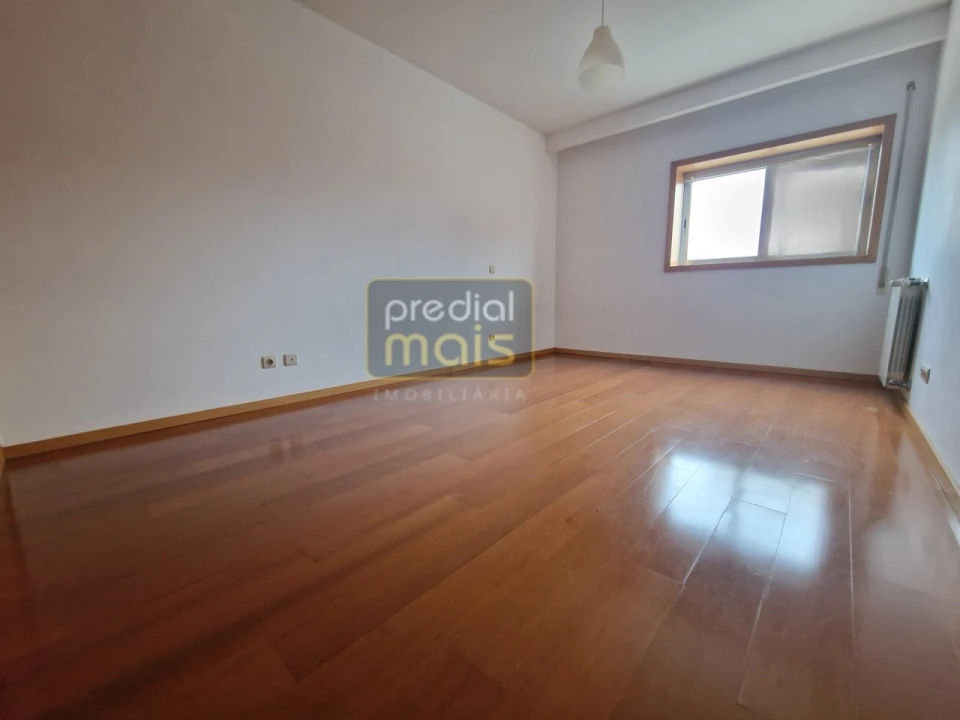 Apartamento T2 para Venda em Antas e Abade de Vermoim Foto 6