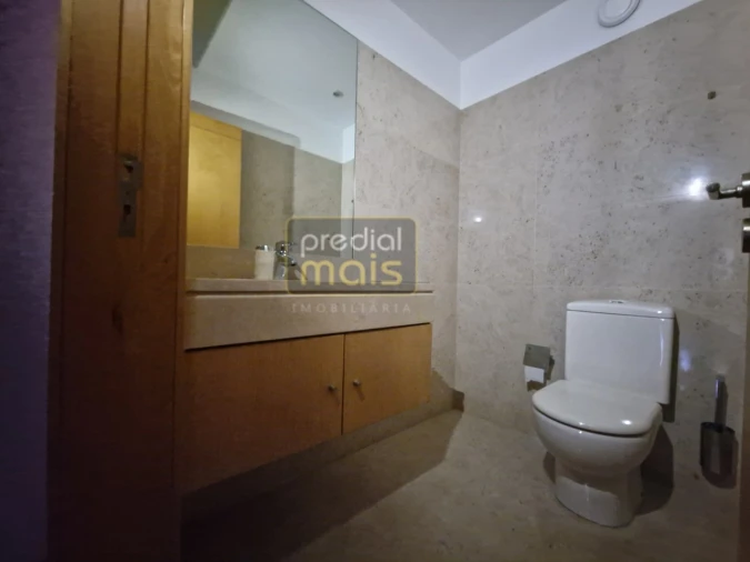 Apartamento T2 para Venda em Antas e Abade de Vermoim Foto 4