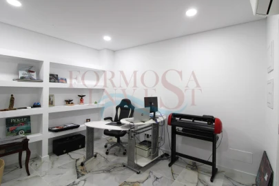 Moradia T3 para Venda em Moncarapacho e Fuseta
