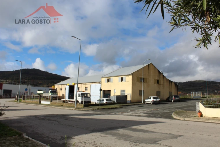 Armazém para Arrendamento em Macedo de Cavaleiros