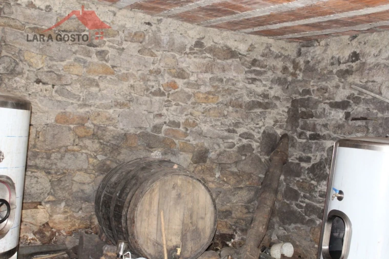 Moradia T2 para Venda em Cortiços Foto 4