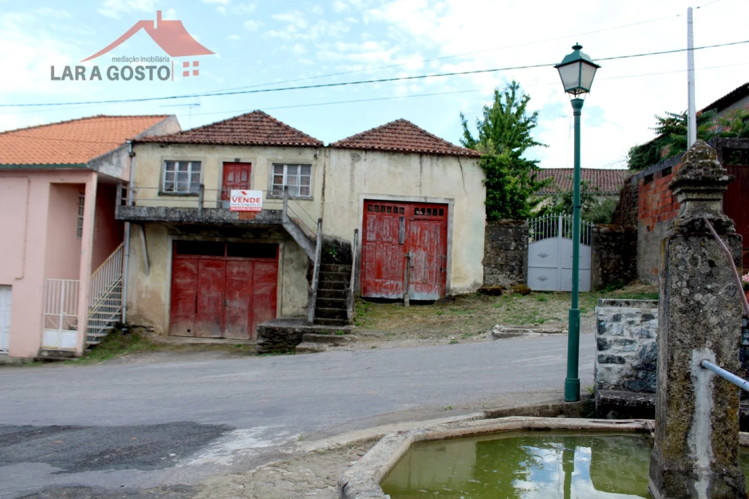 Moradia T1 para Venda em Vinhas Foto 3