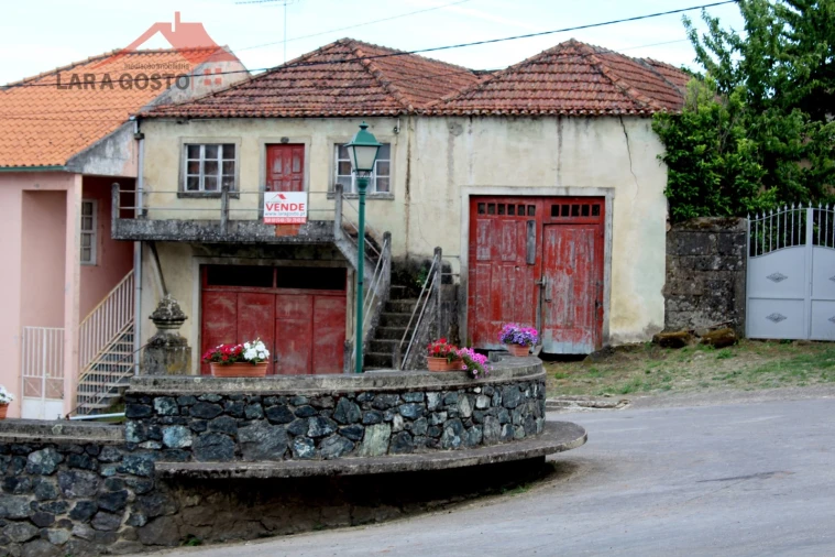 Moradia T1 para Venda em Vinhas Foto 2