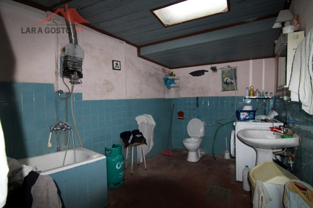 Moradia T2 para Venda em Vale da Porca Foto 4