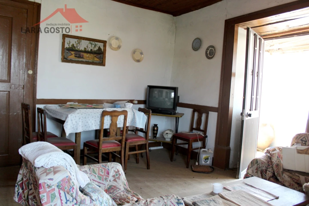 Moradia T3 para Venda em Ala e Vilarinho do Monte Foto 7