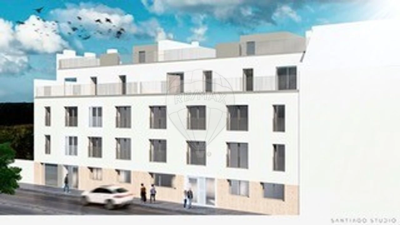 Terreno para Venda em Alto do Seixalinho, Santo André e Verderena Foto 1