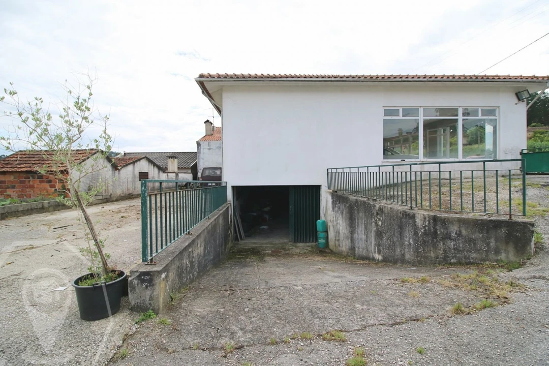 Negócio para Venda em Belazaima do Chão, Castanheira do Vouga e Agadão Foto 8