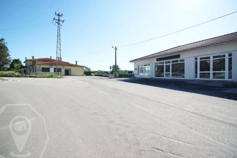 Negócio para Venda em Belazaima do Chão, Castanheira do Vouga e Agadão Foto 1