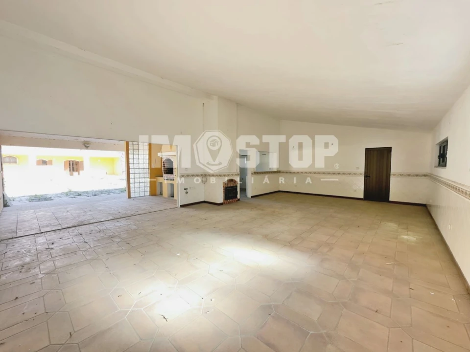 Moradia T5 para Venda em Sangalhos Foto 16