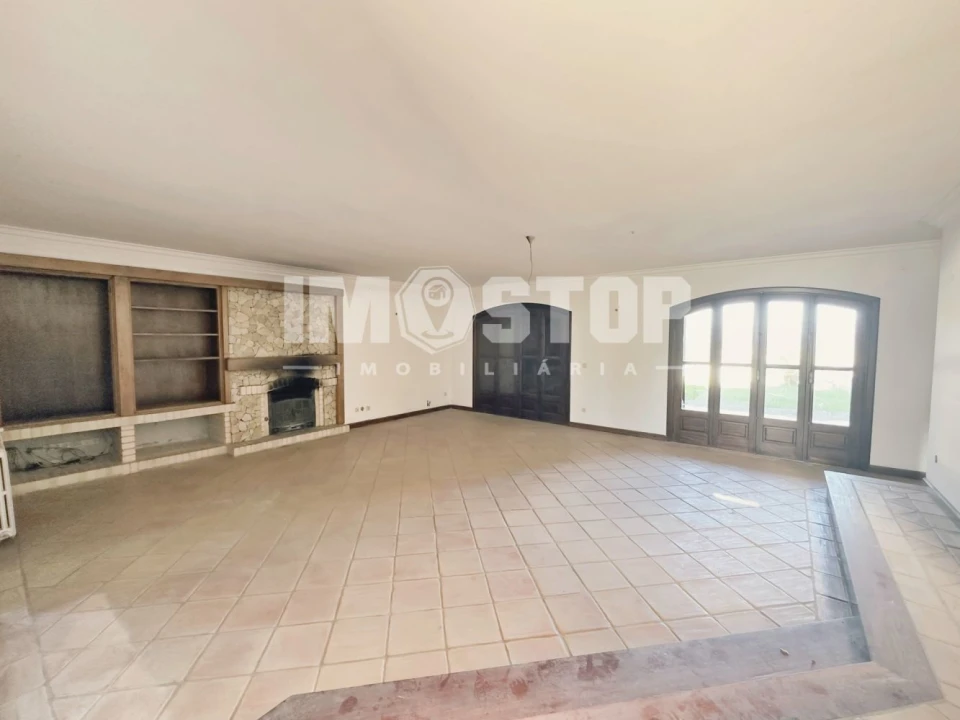 Moradia T5 para Venda em Sangalhos Foto 4