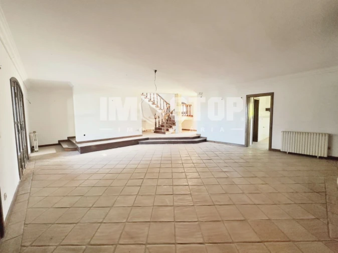 Moradia T5 para Venda em Sangalhos Foto 12