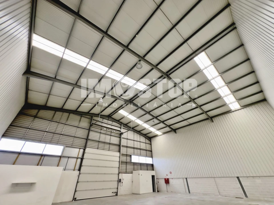 Armazém para Arrendamento em Esgueira Foto 7