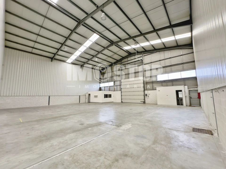 Armazém para Arrendamento em Esgueira Foto 8