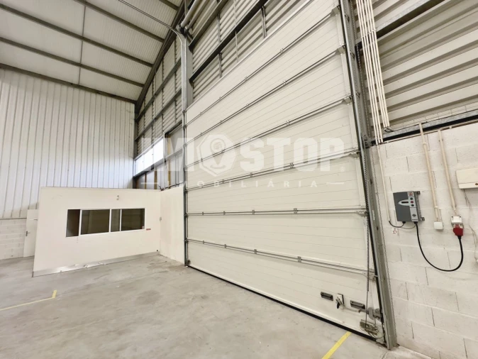 Armazém para Arrendamento em Esgueira Foto 4