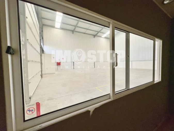 Armazém para Arrendamento em Esgueira Foto 6