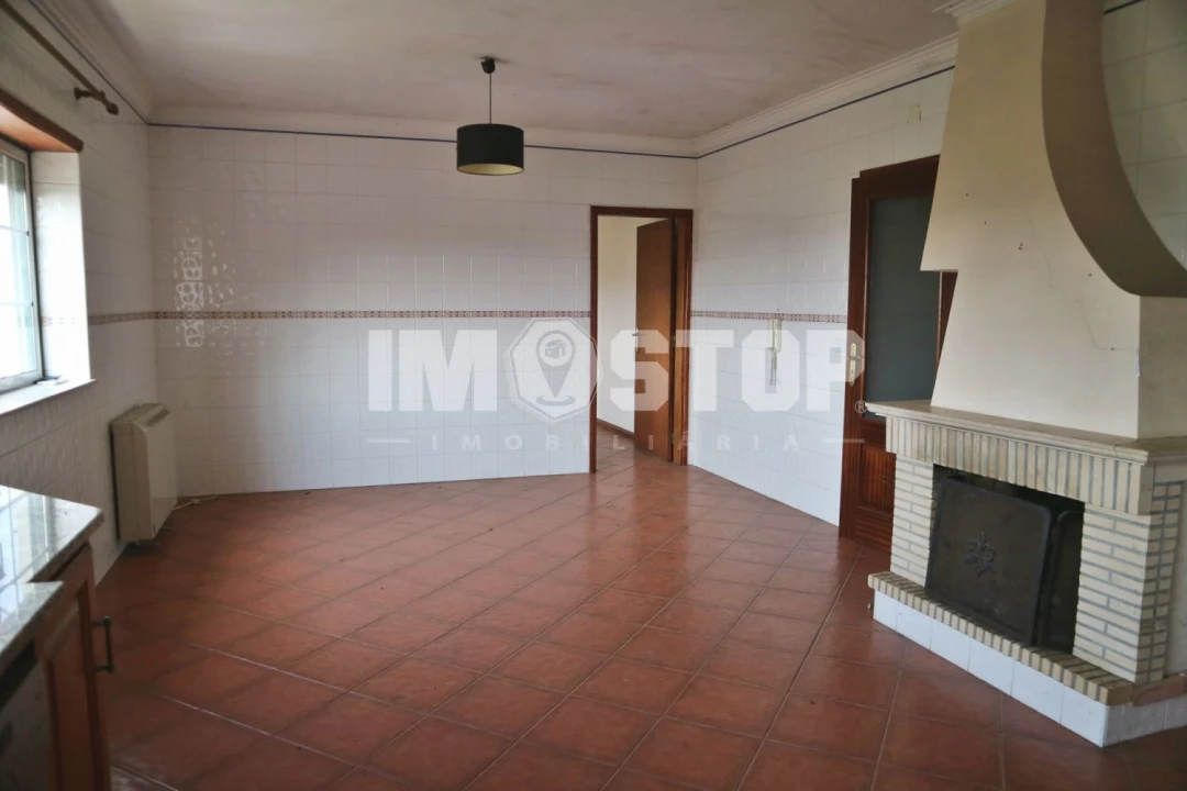 Moradia T3 para Venda em Moita Foto 19