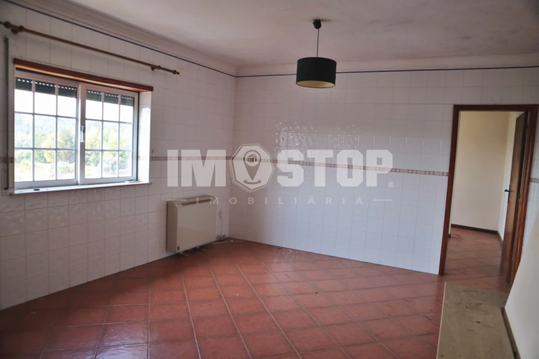 Moradia T3 para Venda em Moita Foto 20