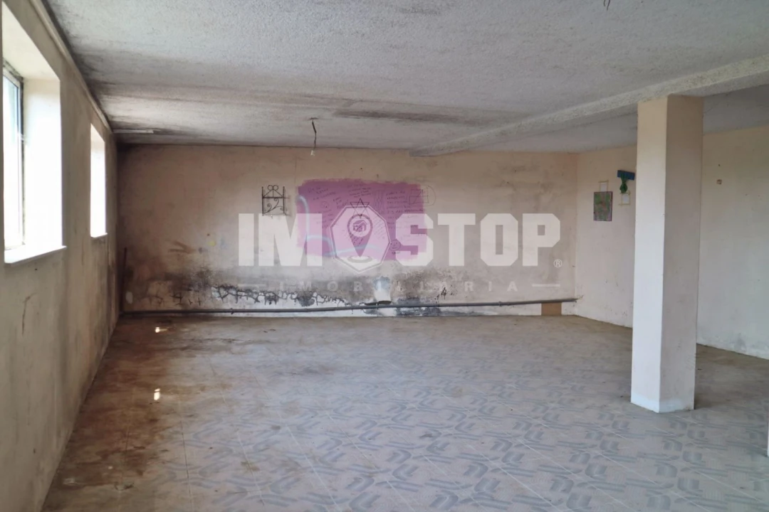 Moradia T3 para Venda em Moita Foto 38