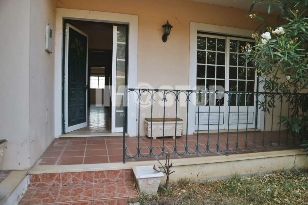 Moradia T3 para Venda em Moita Foto 4
