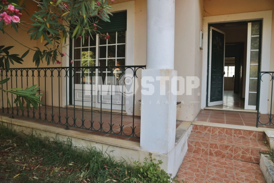 Moradia T3 para Venda em Moita Foto 5