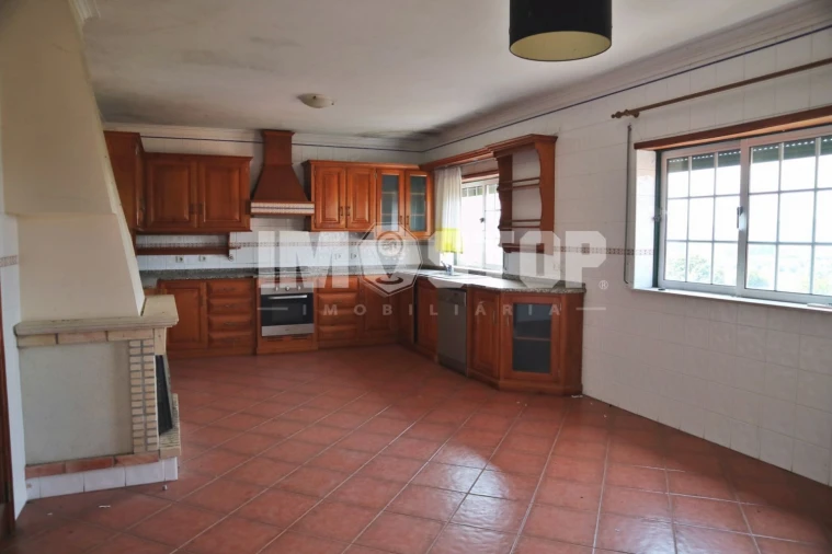 Moradia T3 para Venda em Moita Foto 16