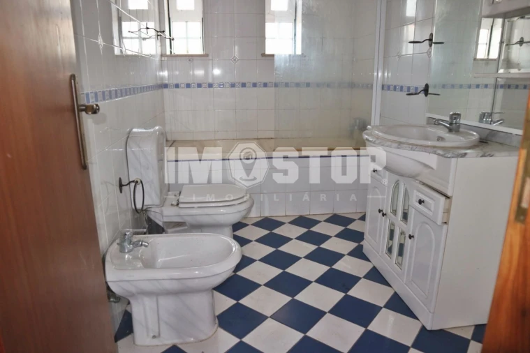 Moradia T3 para Venda em Moita Foto 34