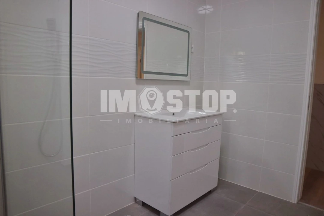 Moradia T3 para Venda em Oiã Foto 19