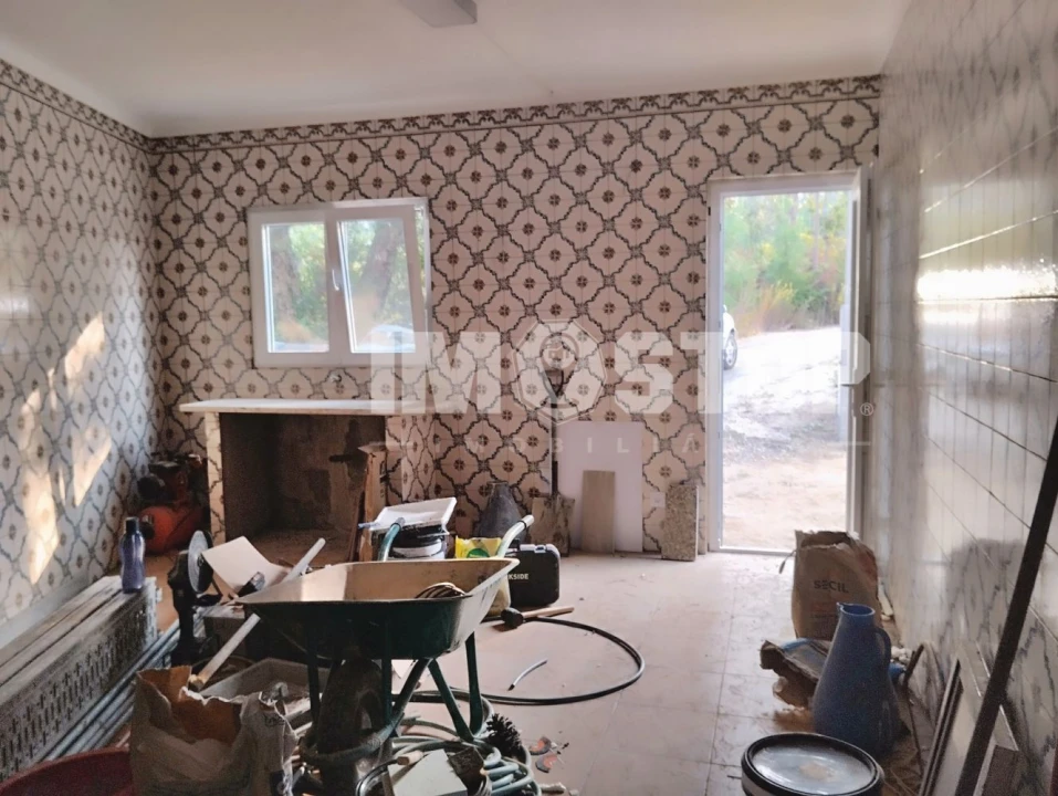 Moradia T3 para Venda em Oiã Foto 33