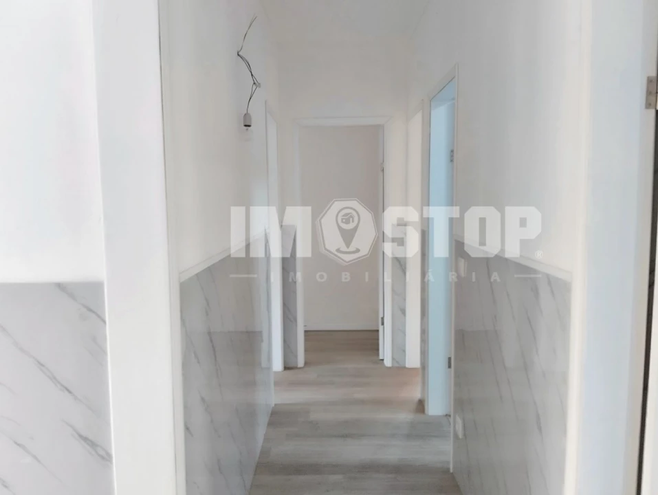 Moradia T3 para Venda em Oiã Foto 35