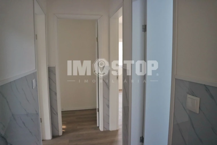 Moradia T3 para Venda em Oiã Foto 24