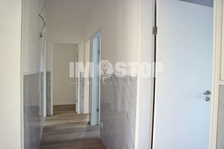 Moradia T3 para Venda em Oiã Foto 3