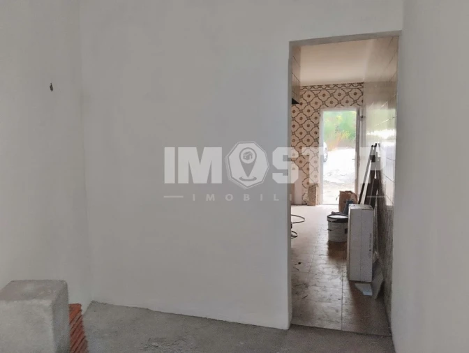 Moradia T3 para Venda em Oiã Foto 31