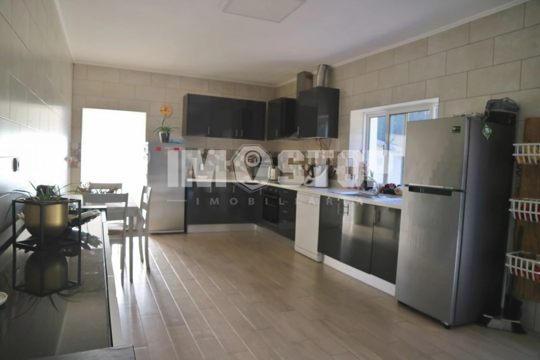 Moradia T3 para Venda em Oliveira do Bairro Foto 28