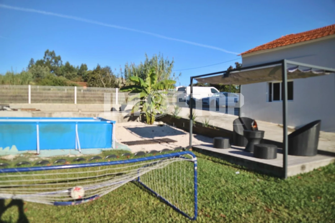 Moradia T3 para Venda em Oliveira do Bairro Foto 37