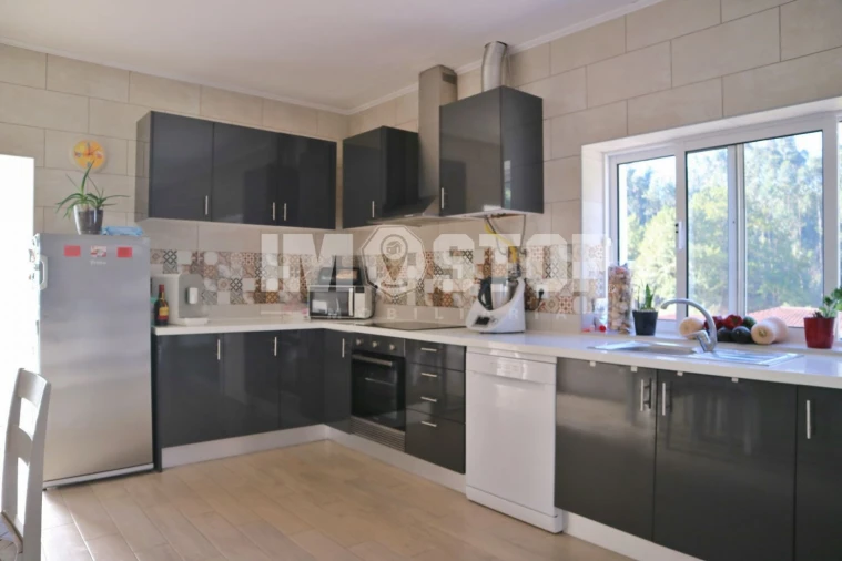 Moradia T3 para Venda em Oliveira do Bairro Foto 27