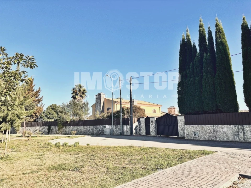 Moradia T5 para Venda em Sangalhos Foto 1